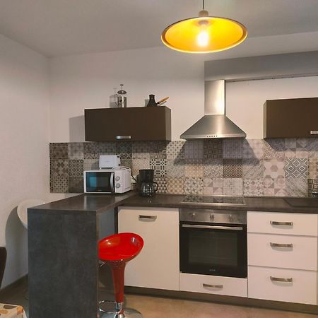 Apartmán Odessa Mama Bijela Exteriér fotografie