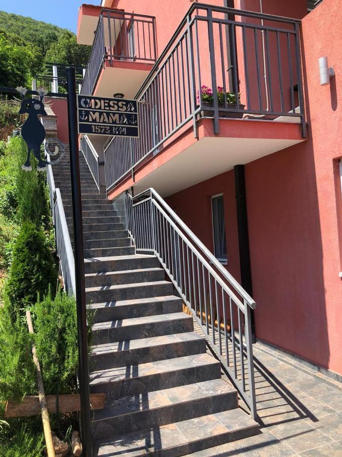 Apartmán Odessa Mama Bijela Exteriér fotografie