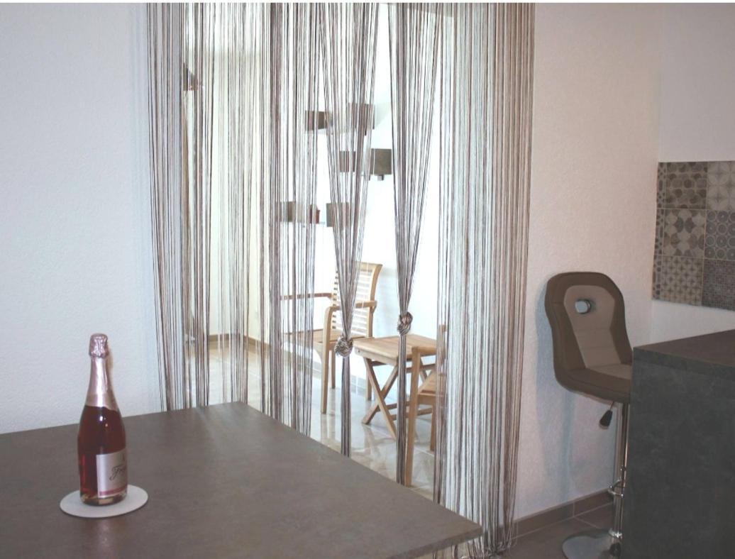 Apartmán Odessa Mama Bijela Exteriér fotografie