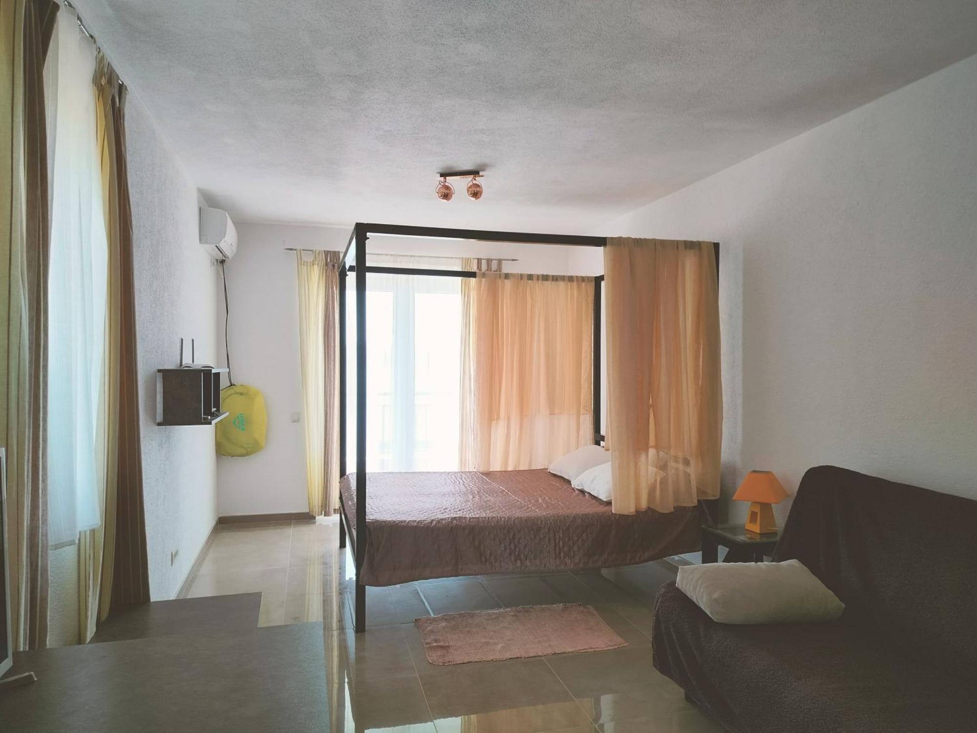Apartmán Odessa Mama Bijela Exteriér fotografie